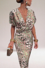 Light Green V-Neck Maxi Dress for Women UK – Garden Party & Summer Occasion Wear