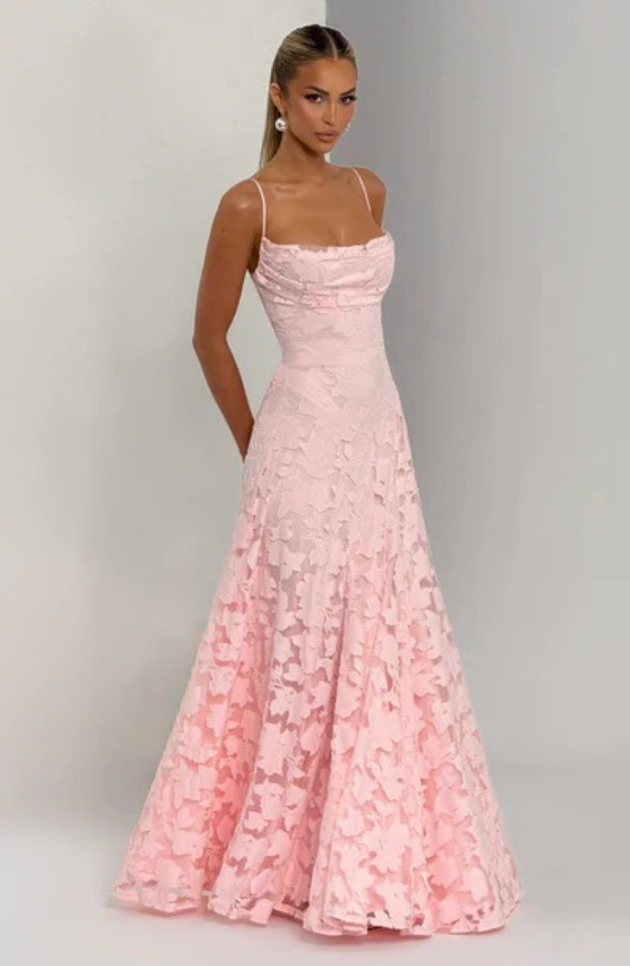Crimson Midi Dress in Soft Fabric - Elegant Evening Wear for Special Occasions