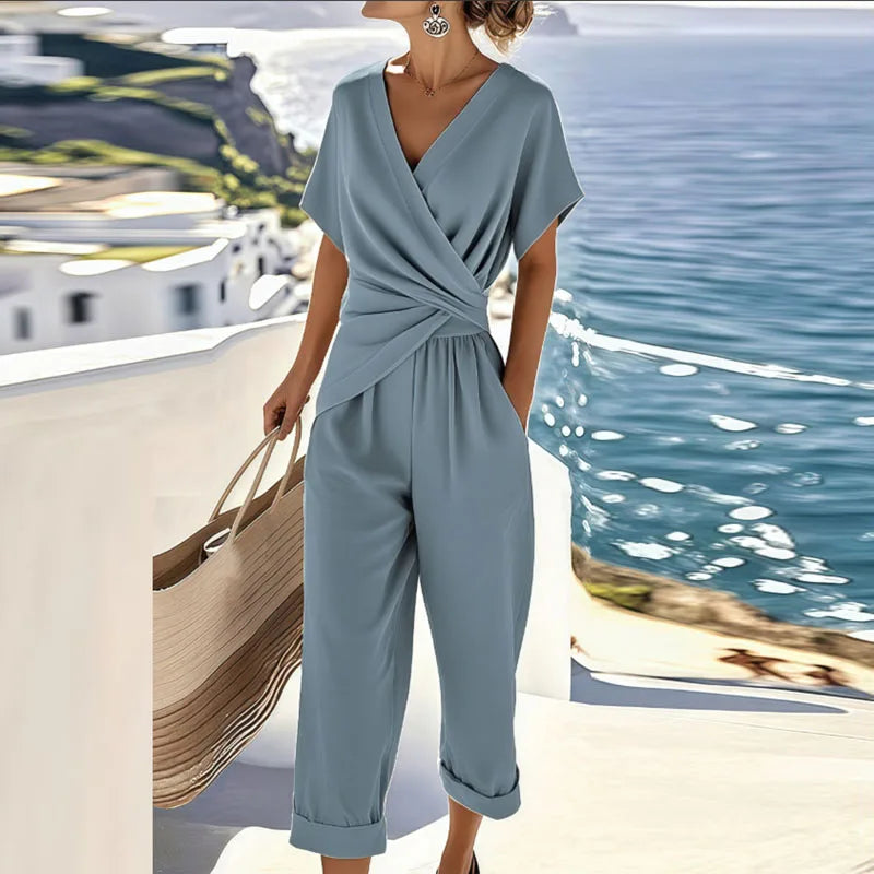 Elegant Two-Piece Set | Soft Fabric | Chic Design | Versatile Outfit for Any Occasion