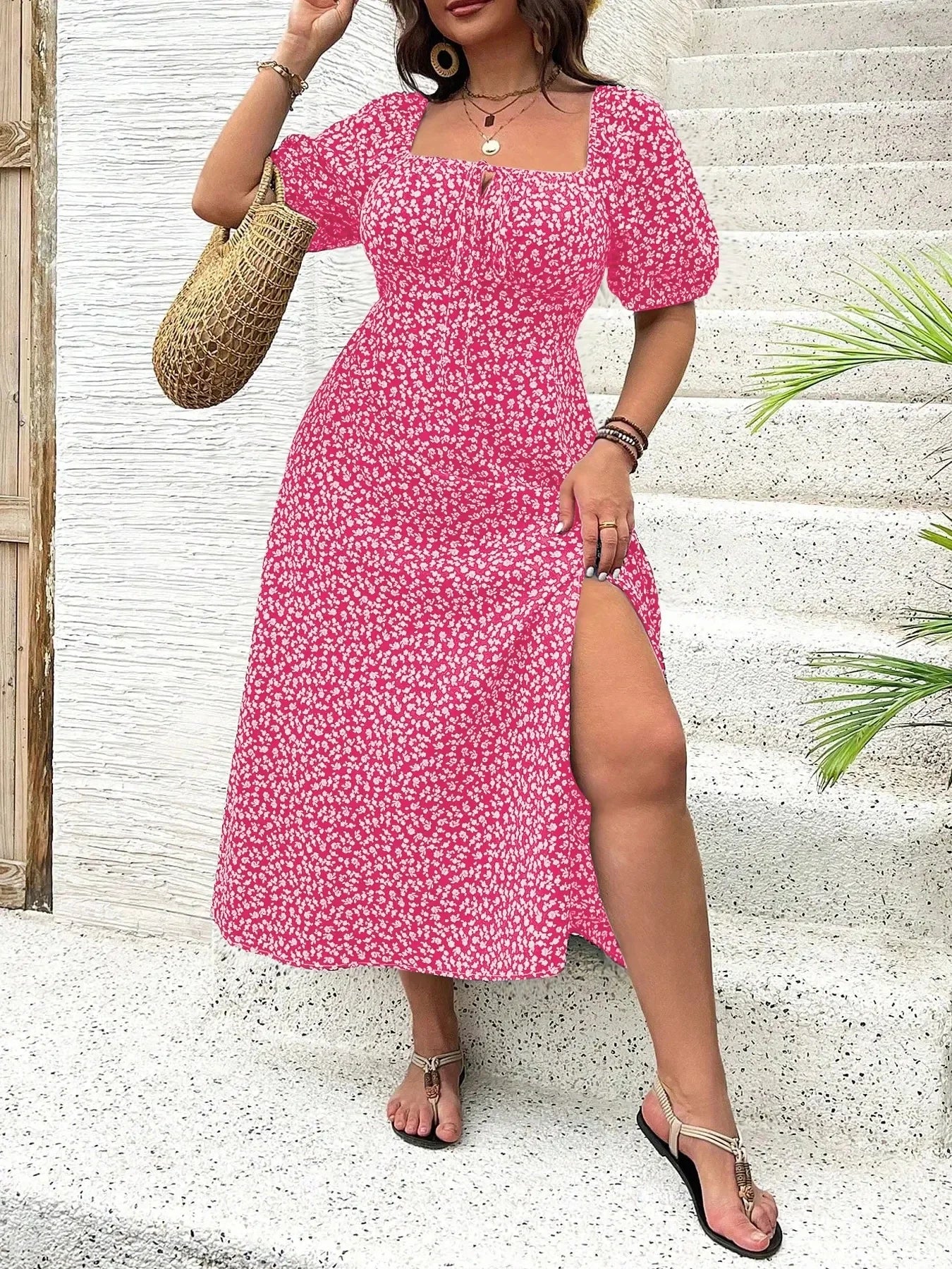 Floral Ditsy Print Maxi Dress for Women - Lightweight Summer Style - Perfect for Casual Outings and Beach Wear