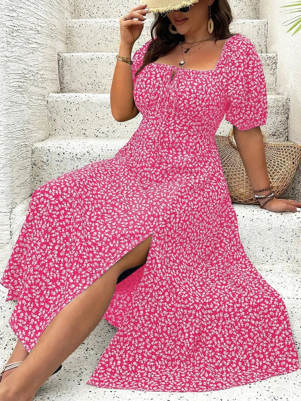 Floral Ditsy Print Maxi Dress for Women - Lightweight Summer Style - Perfect for Casual Outings and Beach Wear