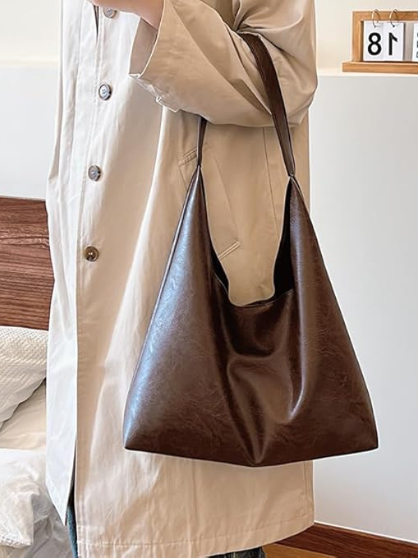 Leather PM Bag - Stylish Crossbody Design for Everyday Use