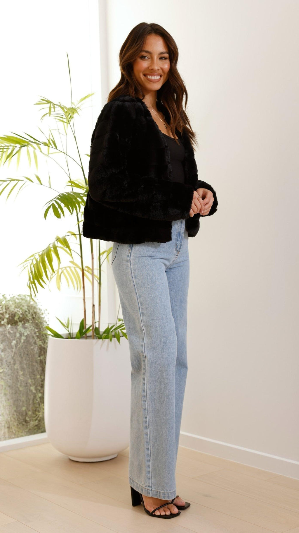 Luxe Women's Crop Jacket