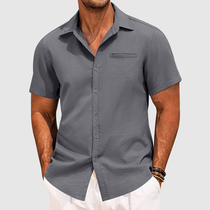 Men's Lightweight Polyester Short Sleeve Button-Down Shirt for Casual Summer Wear