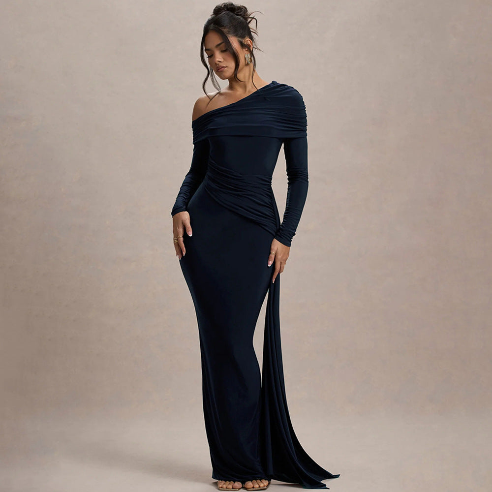 One-Shoulder Maxi Dress in Soft Fabric for Evening Wear and Special Occasions