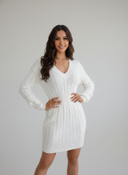V-Neck Sheath Dress in Soft Stretch Fabric for Elegant Evening Wear