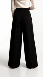 Wide-Leg Trousers for Women - High Waist with Pleats and Side Pockets - Versatile Casual or Office Wear